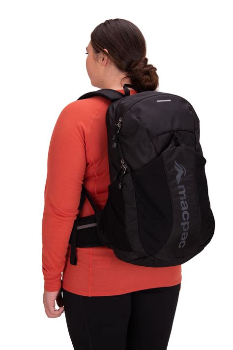 macpac backpacks australia.